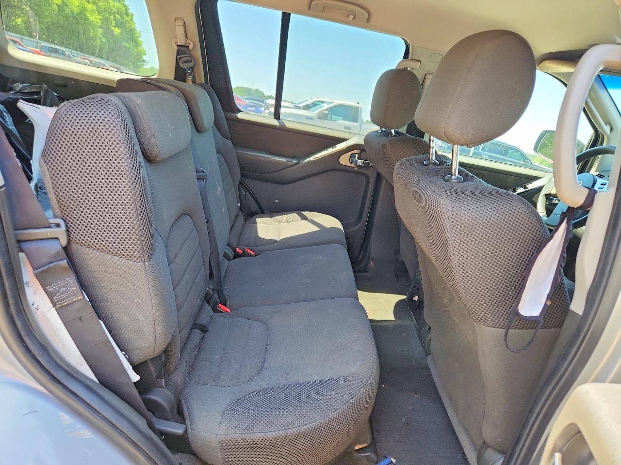 2006 NISSAN PATHFINDER photo 21