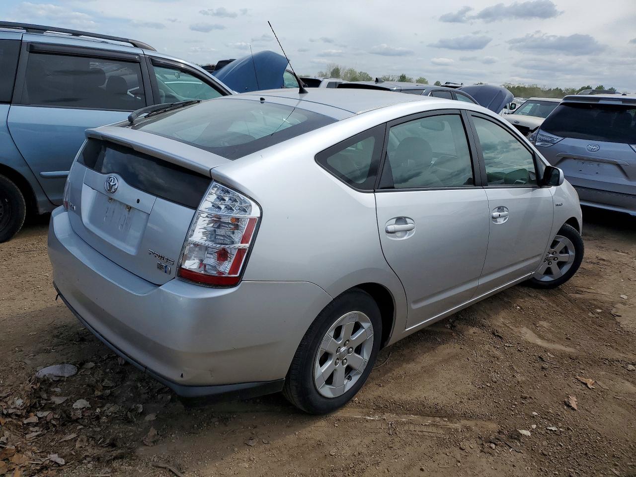 2008 TOYOTA PRIUS BASE photo 5