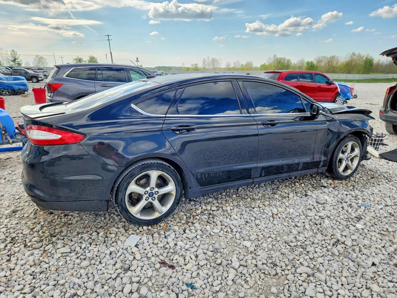 2014 FORD FUSION SE photo 7
