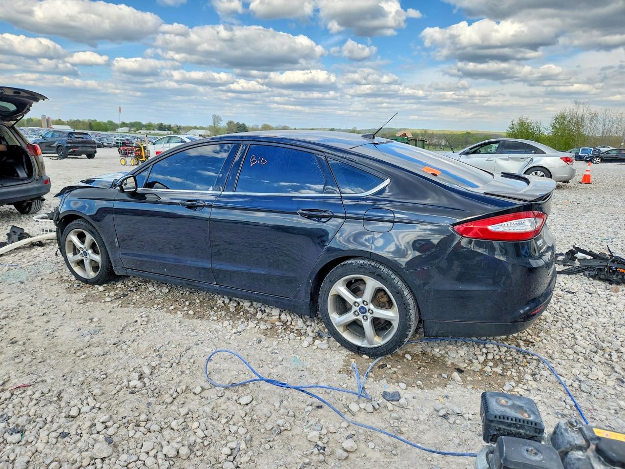 2014 FORD FUSION SE photo 4