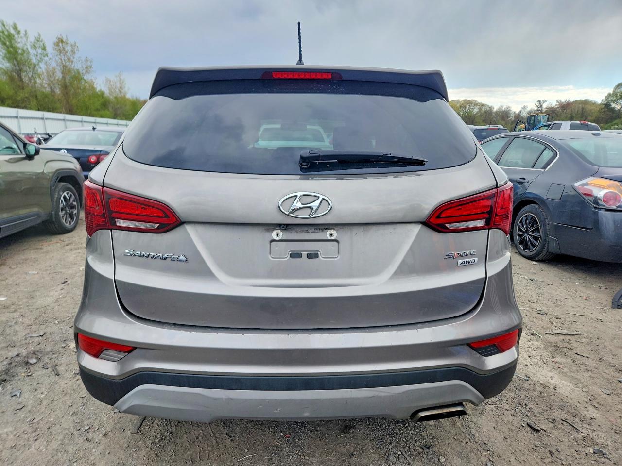 2018 HYUNDAI SANTA FE SPORT 2.4L photo 16