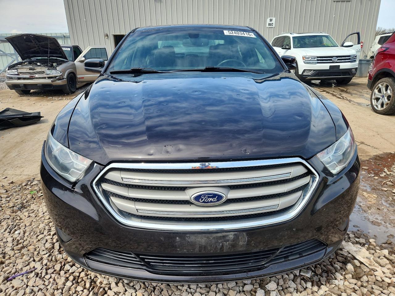 2014 FORD TAURUS SEL photo 9
