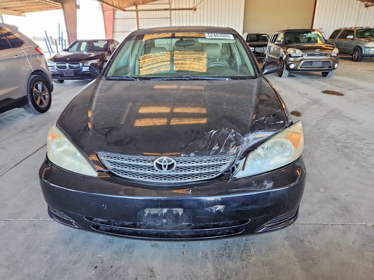 2004 TOYOTA CAMRY photo 13