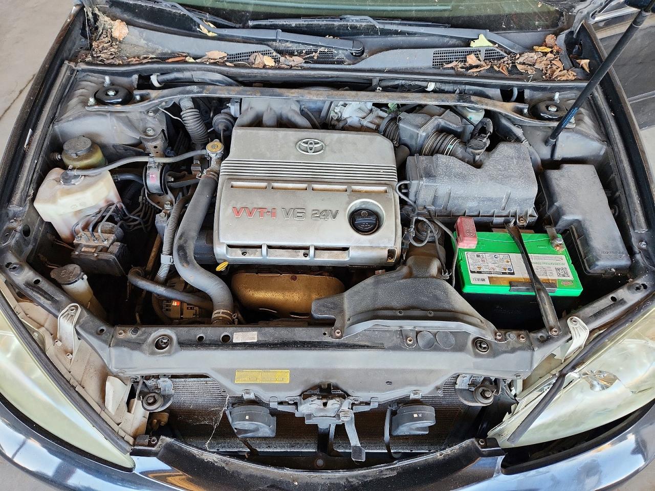 2004 TOYOTA CAMRY photo 31