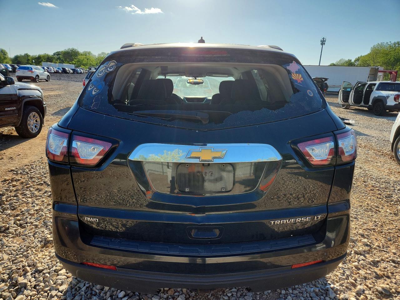 2014 CHEVROLET TRAVERSE LT photo 11