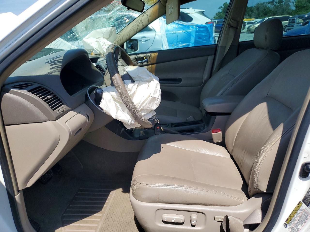 2006 TOYOTA CAMRY LE photo 19