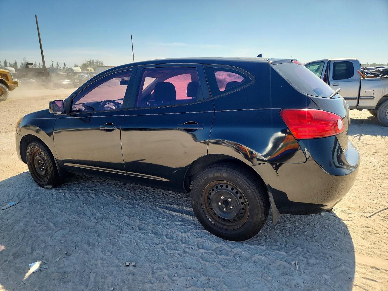 2009 NISSAN ROGUE S photo 3