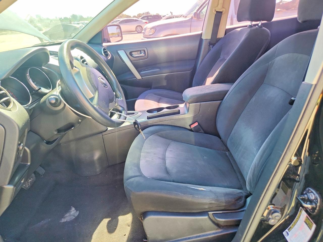 2009 NISSAN ROGUE S photo 13