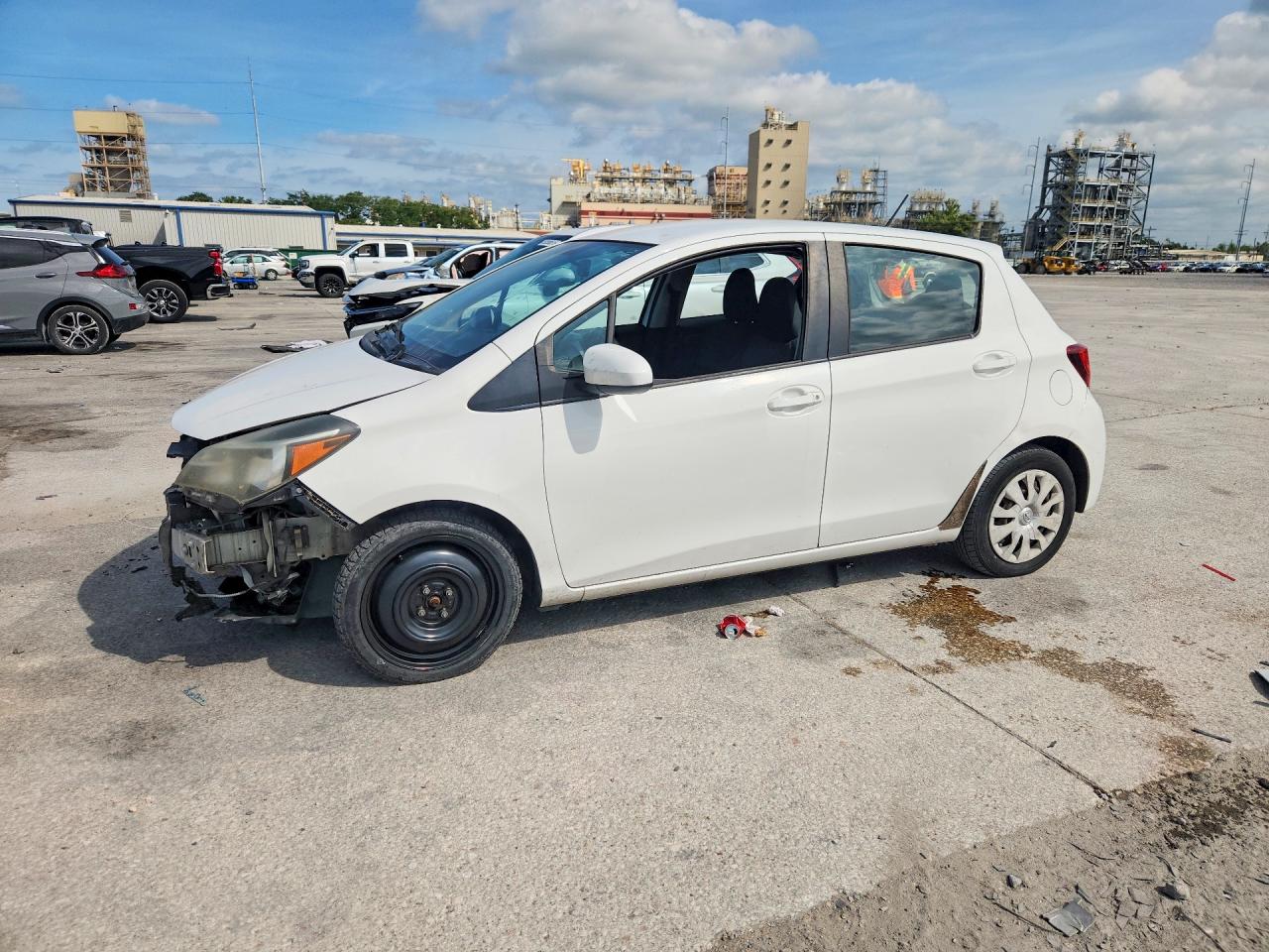2015 TOYOTA YARIS