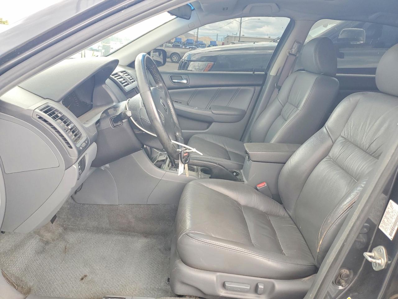 2005 HONDA ACCORD EX photo 13
