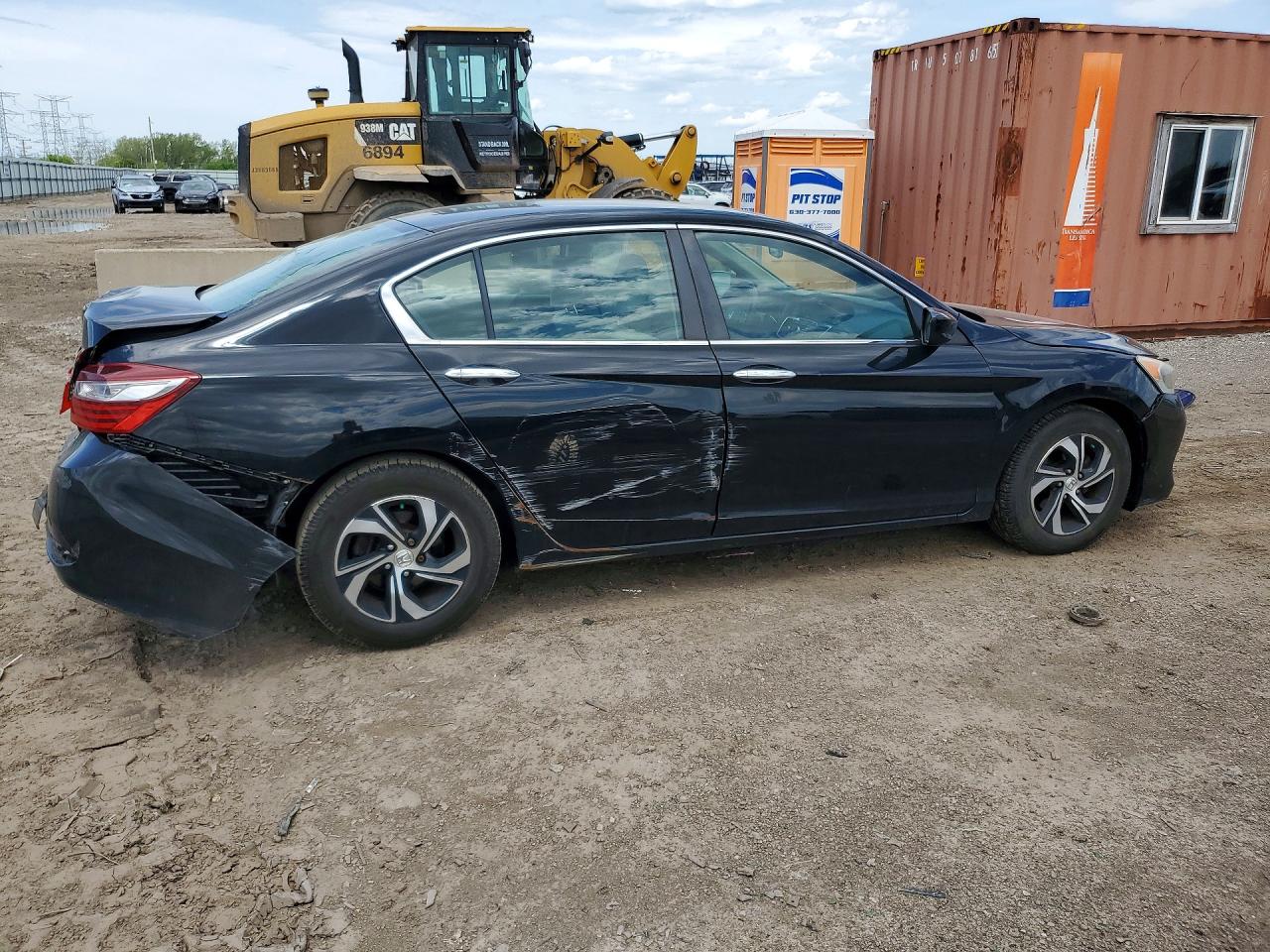 2017 HONDA ACCORD LX photo 7