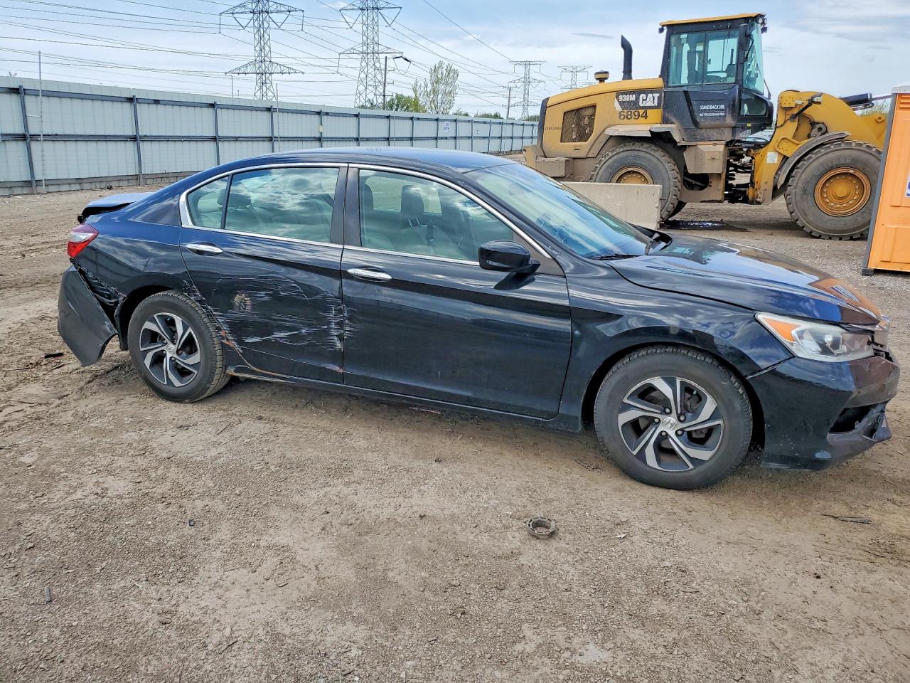 2017 HONDA ACCORD LX photo 10