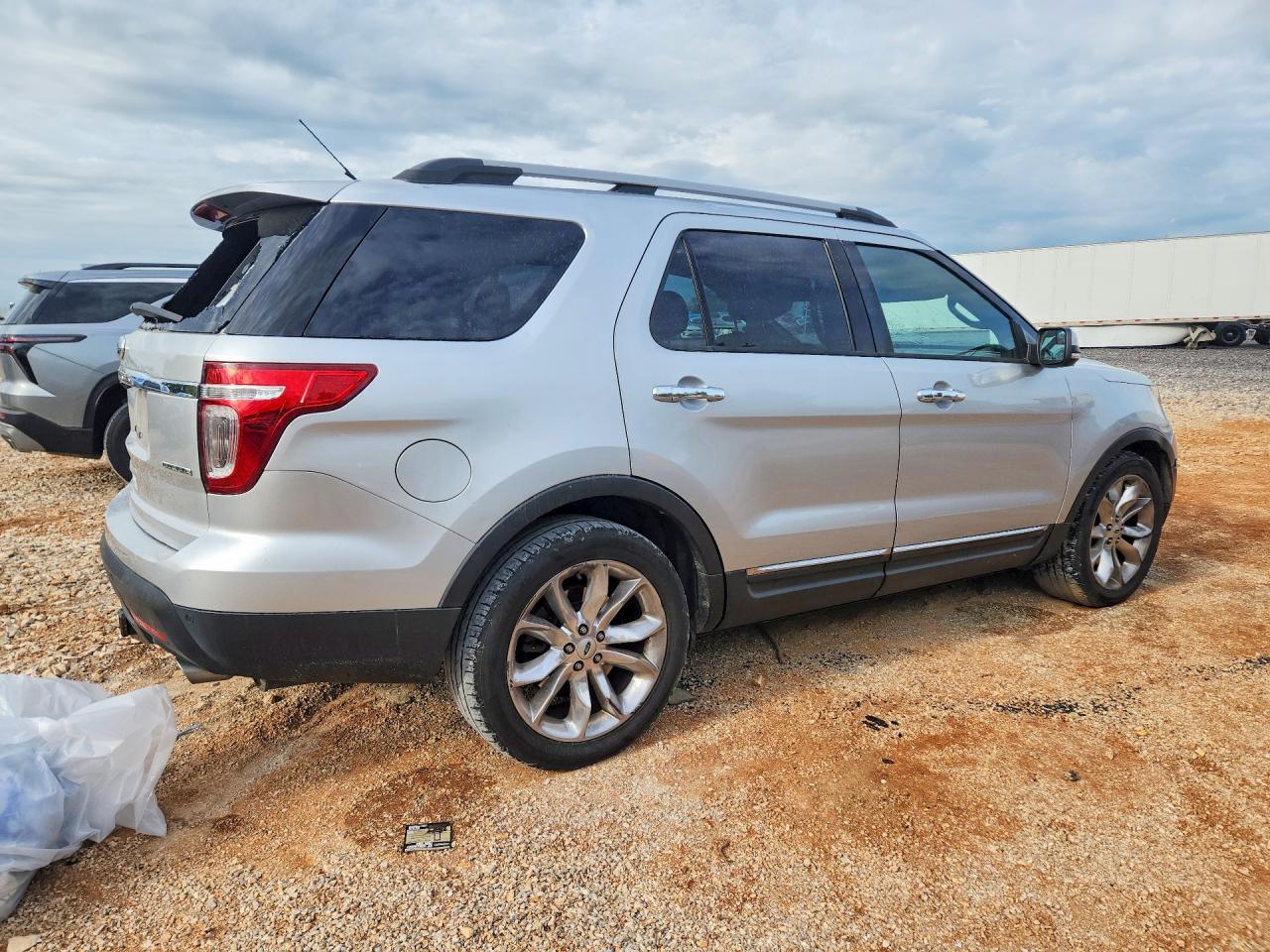 2013 FORD EXPLORER LIMITED photo 5