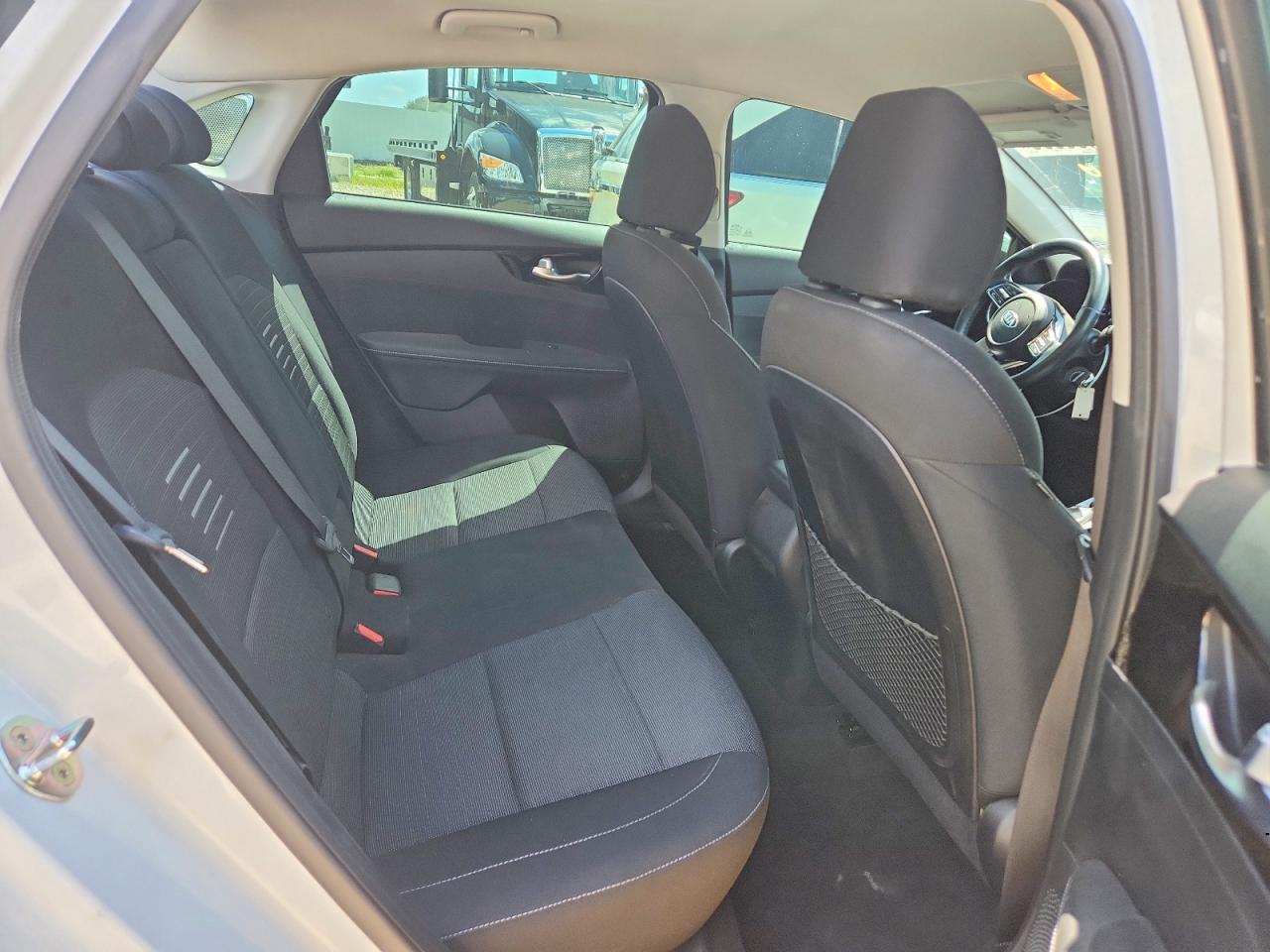 2019 KIA FORTE S photo 19