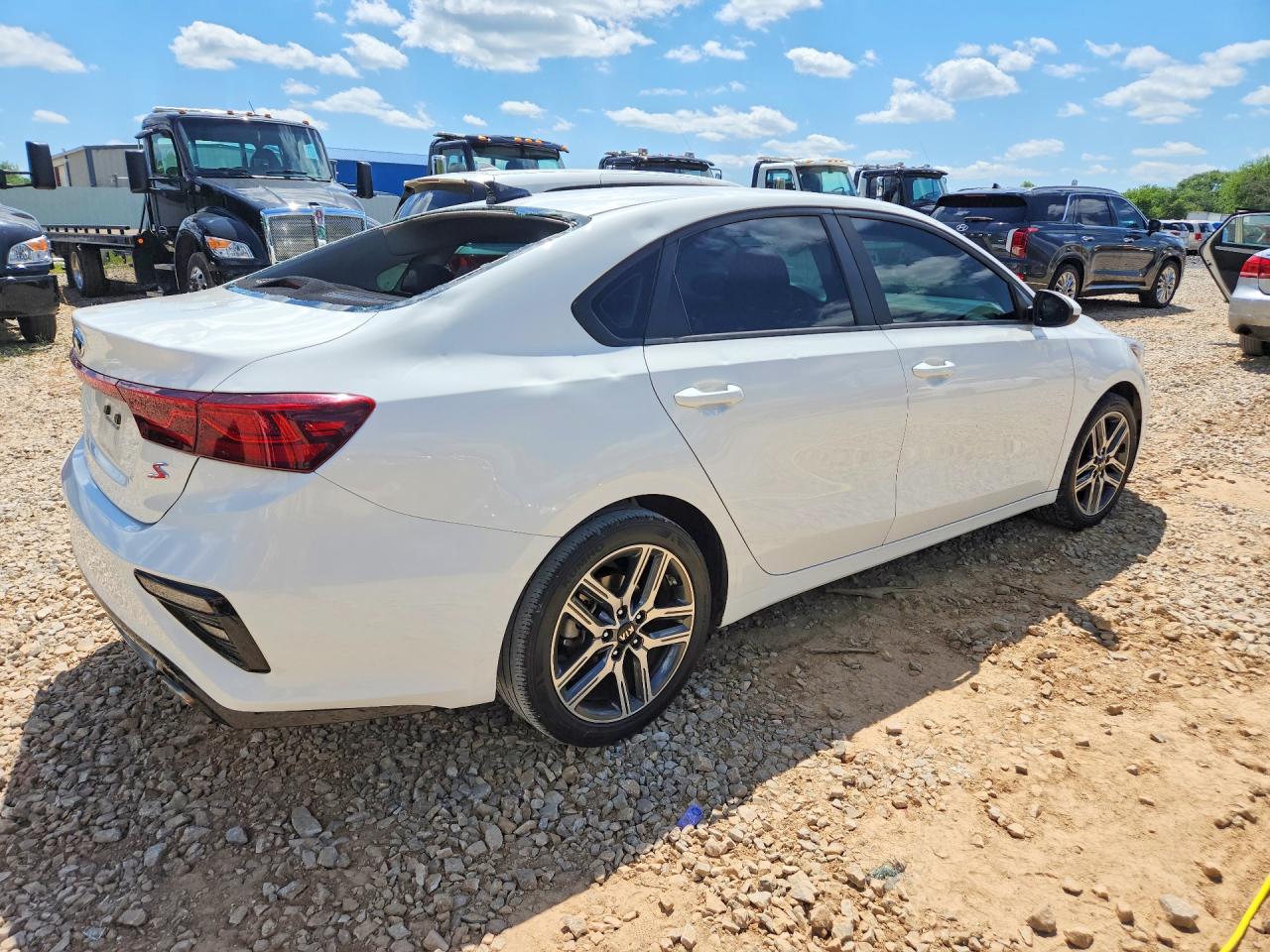 2019 KIA FORTE S photo 5