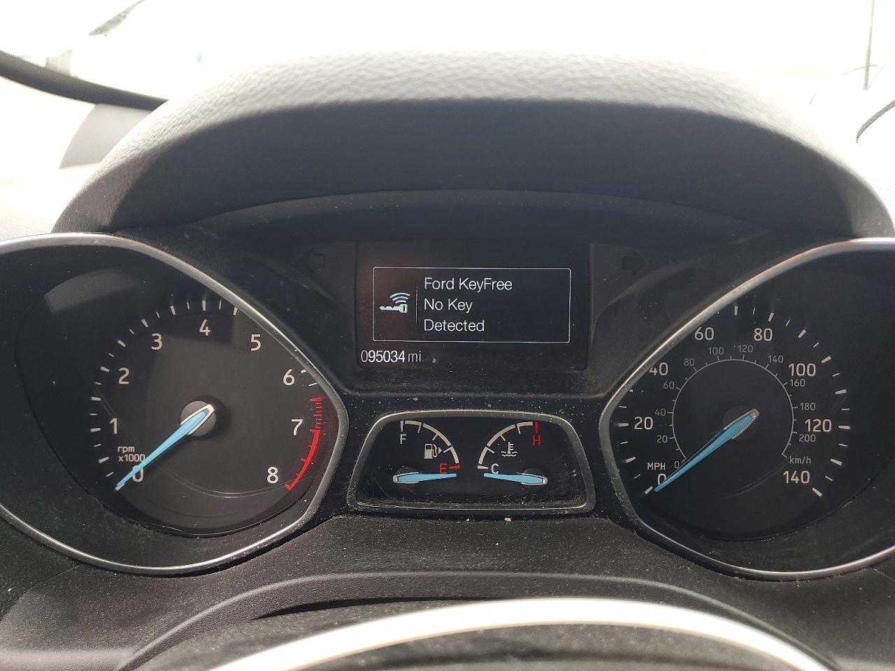 2019 FORD ESCAPE SE photo 25
