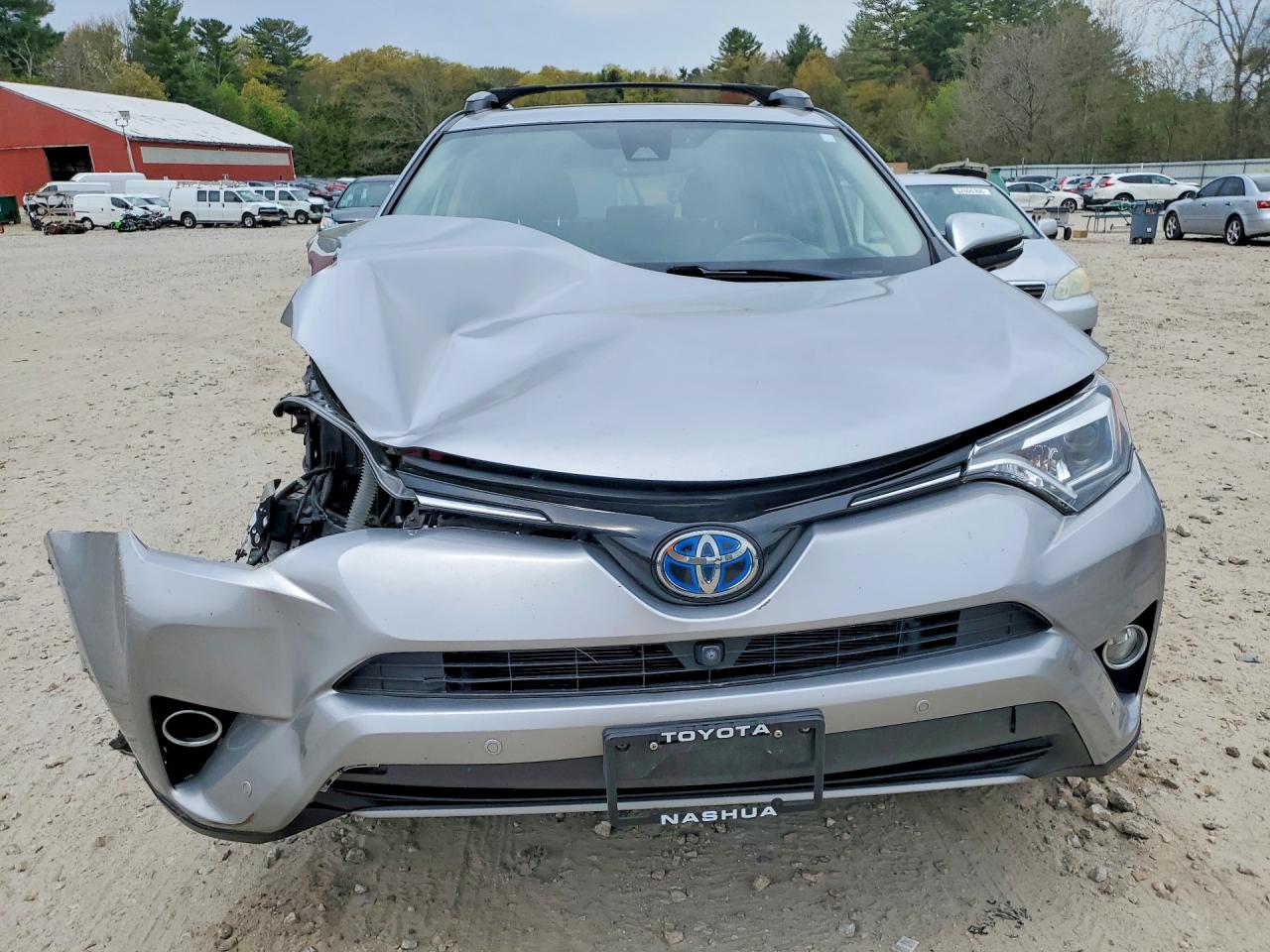 2017 TOYOTA RAV4 HV LIMITED photo 9