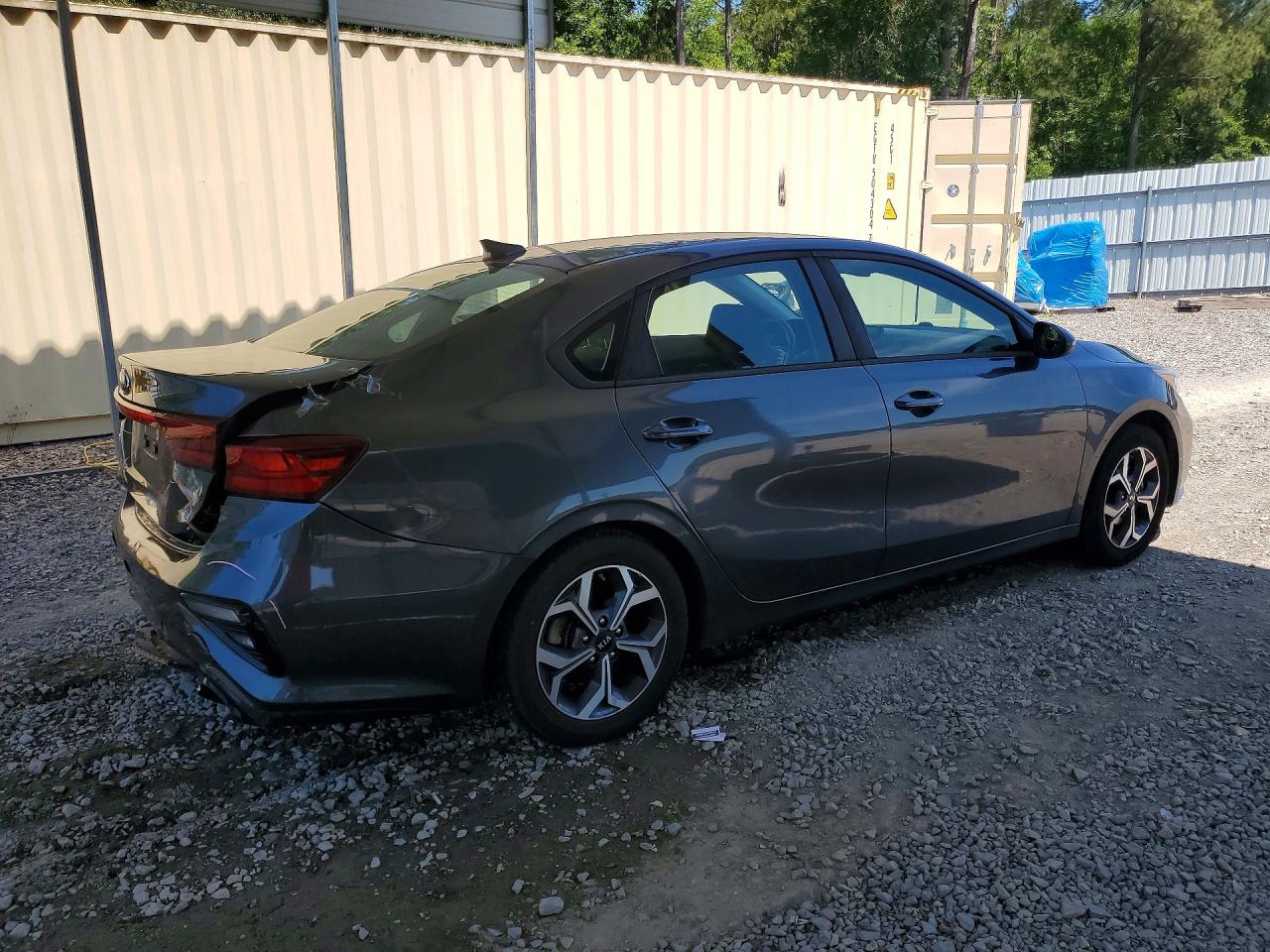 2019 KIA FORTE LXS photo 5
