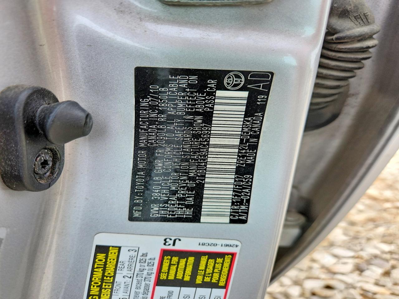 2010 TOYOTA COROLLA S photo 12