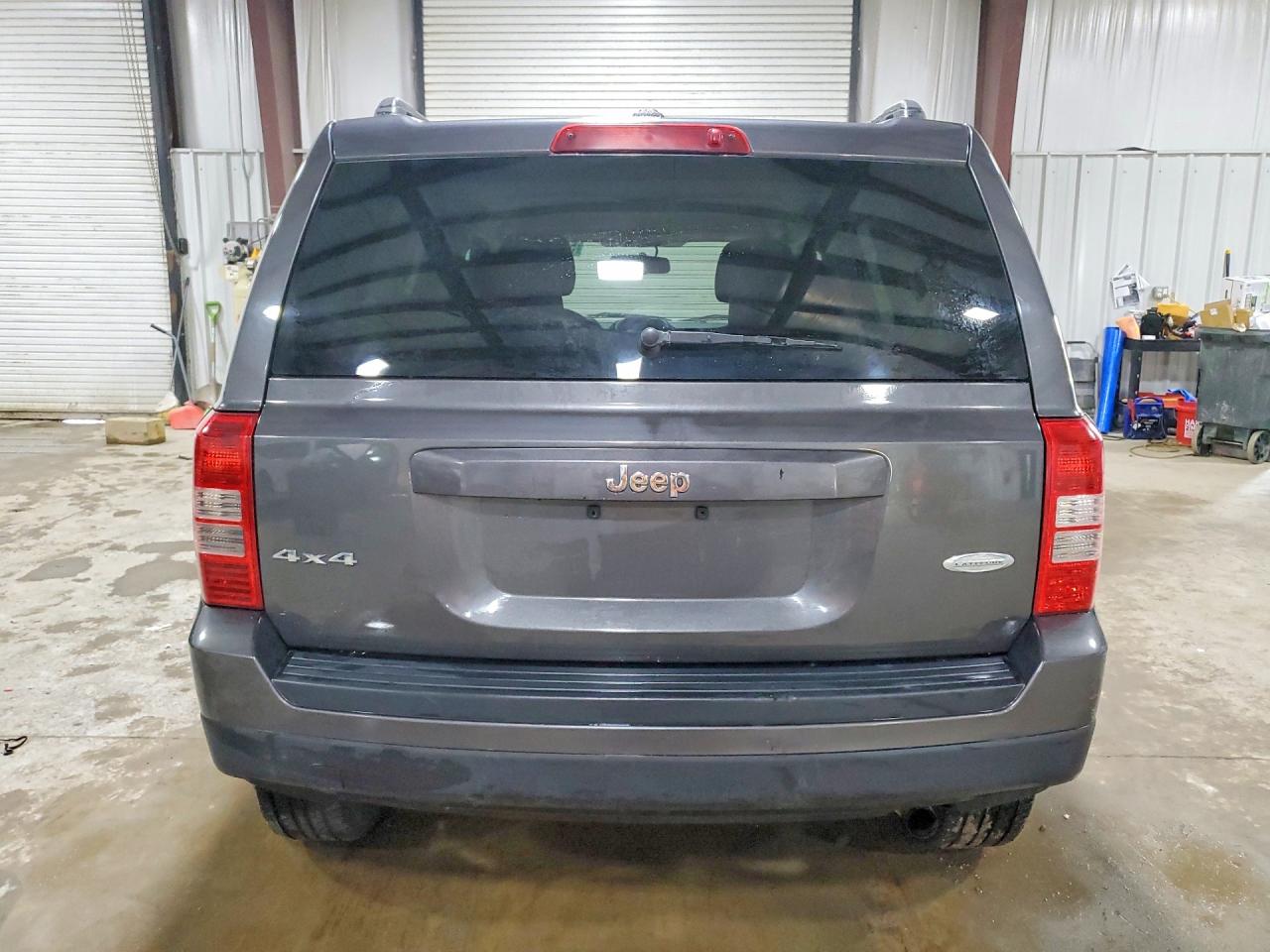 2017 JEEP PATRIOT LATITUDE photo 16