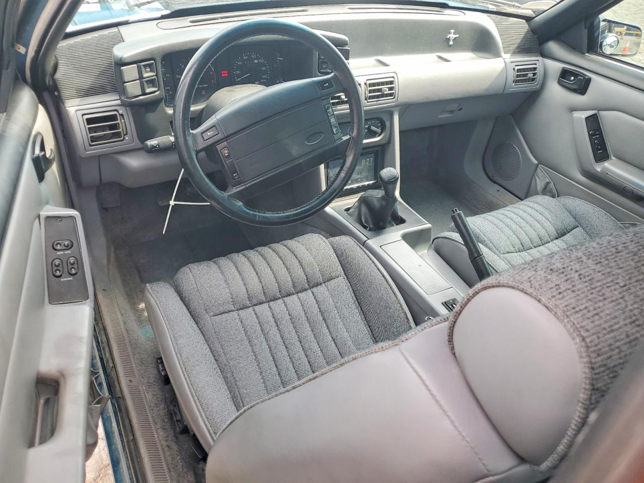 1993 FORD MUSTANG LX photo 15