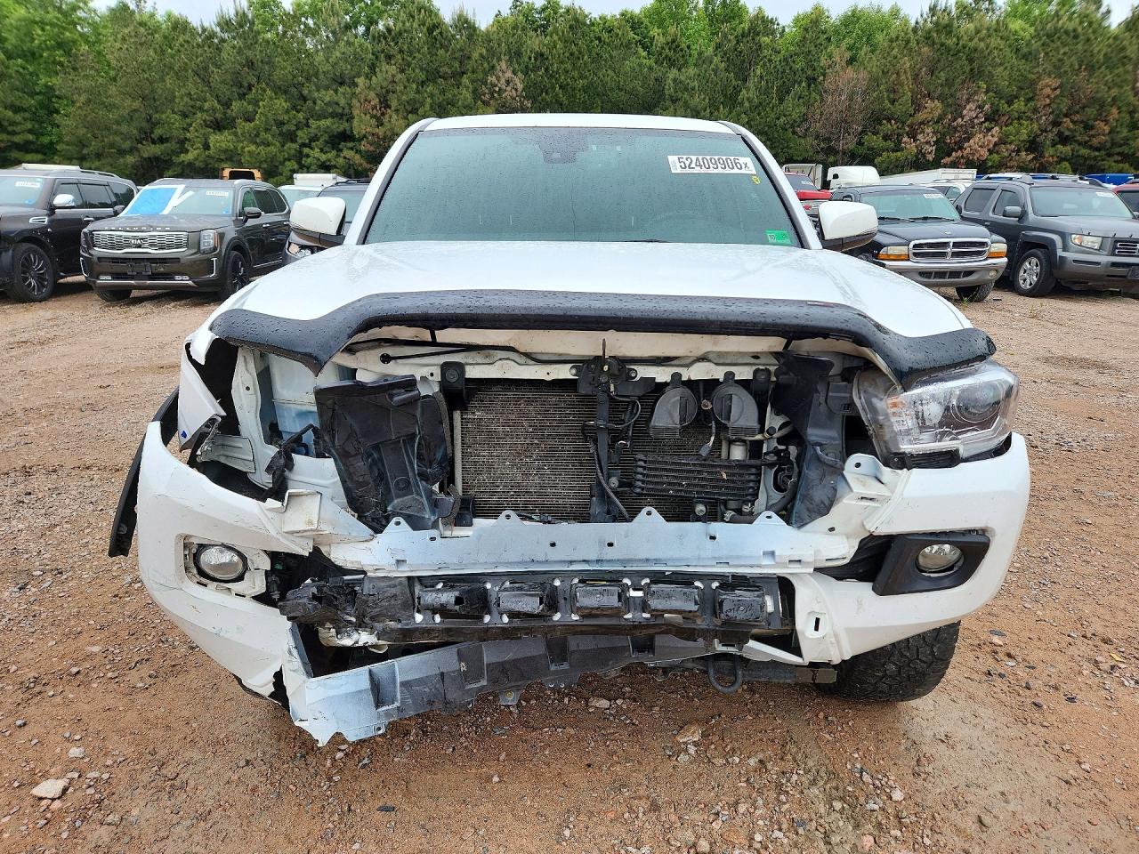 2019 TOYOTA TACOMA TRD OFF-ROAD photo 13