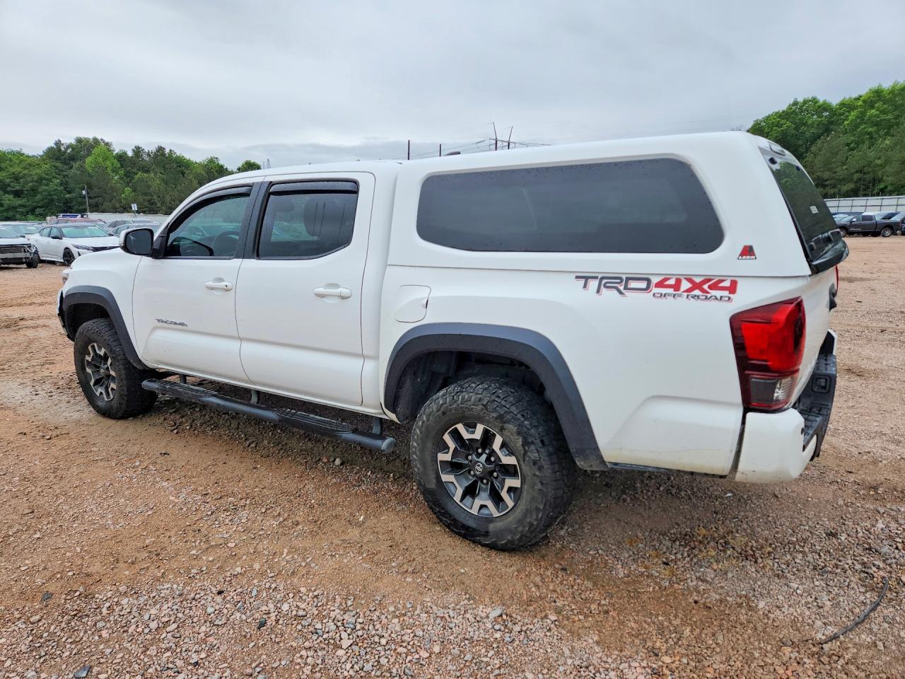 2019 TOYOTA TACOMA TRD OFF-ROAD photo 4