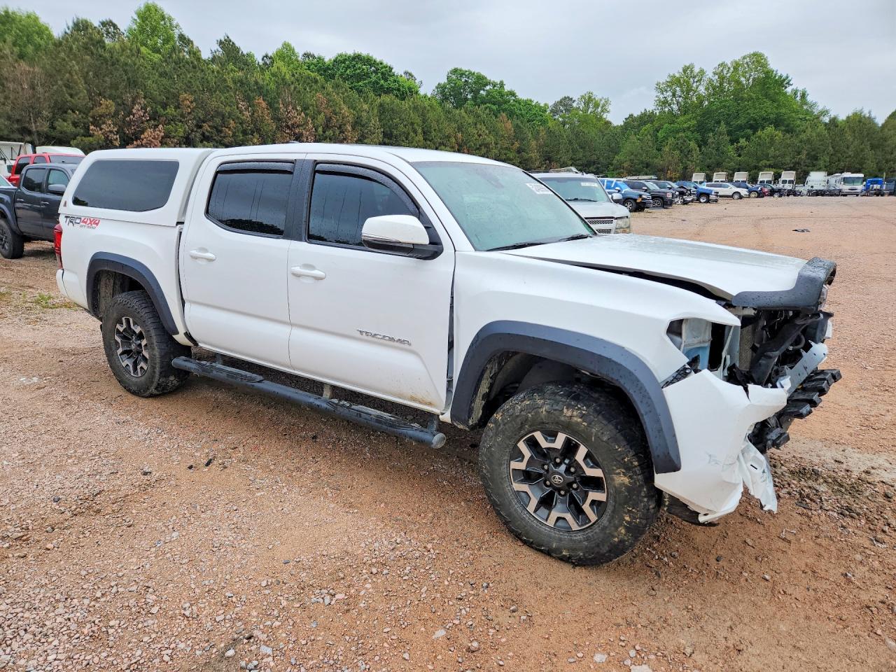 2019 TOYOTA TACOMA TRD OFF-ROAD photo 10