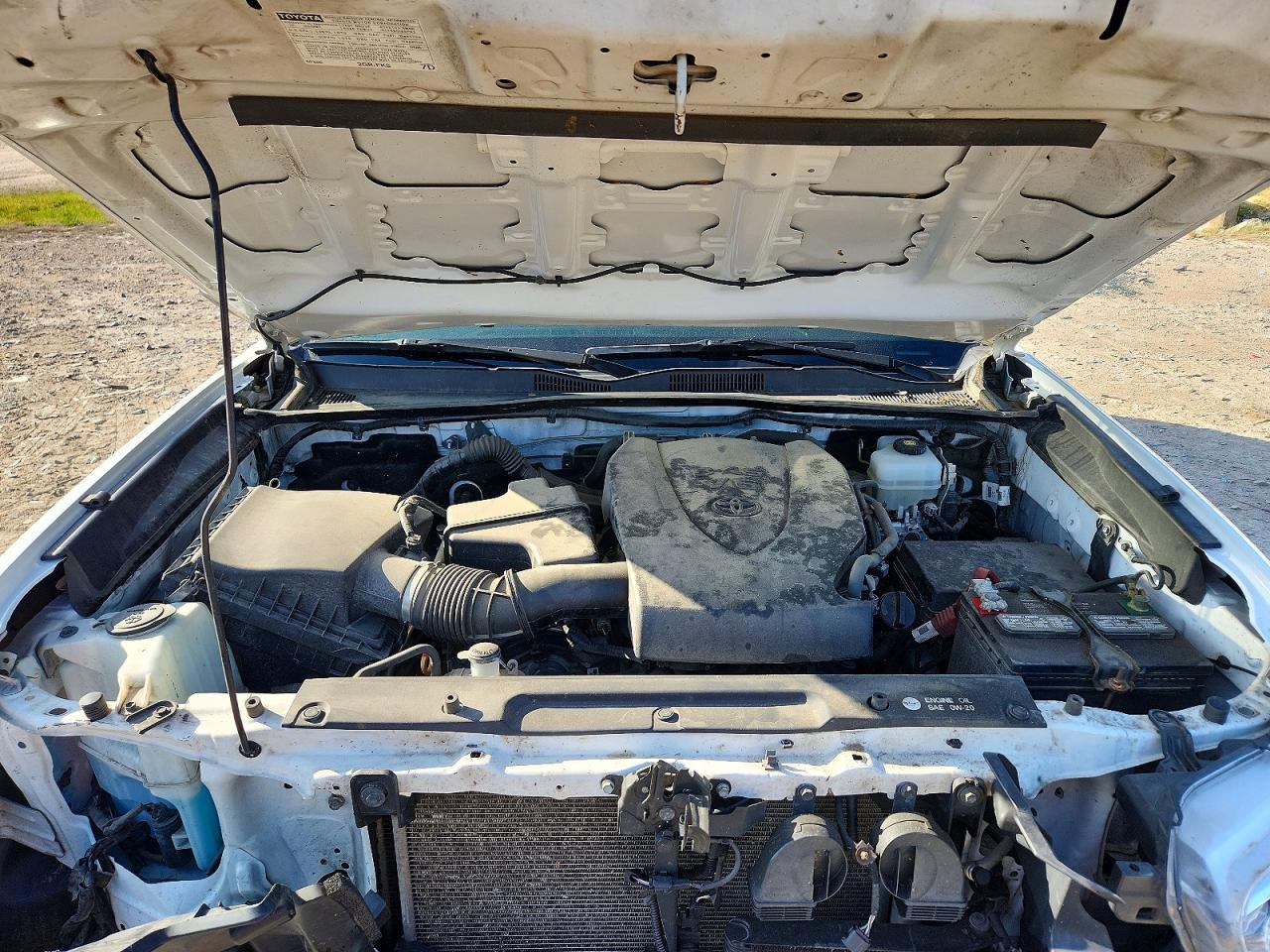 2019 TOYOTA TACOMA TRD OFF-ROAD photo 31