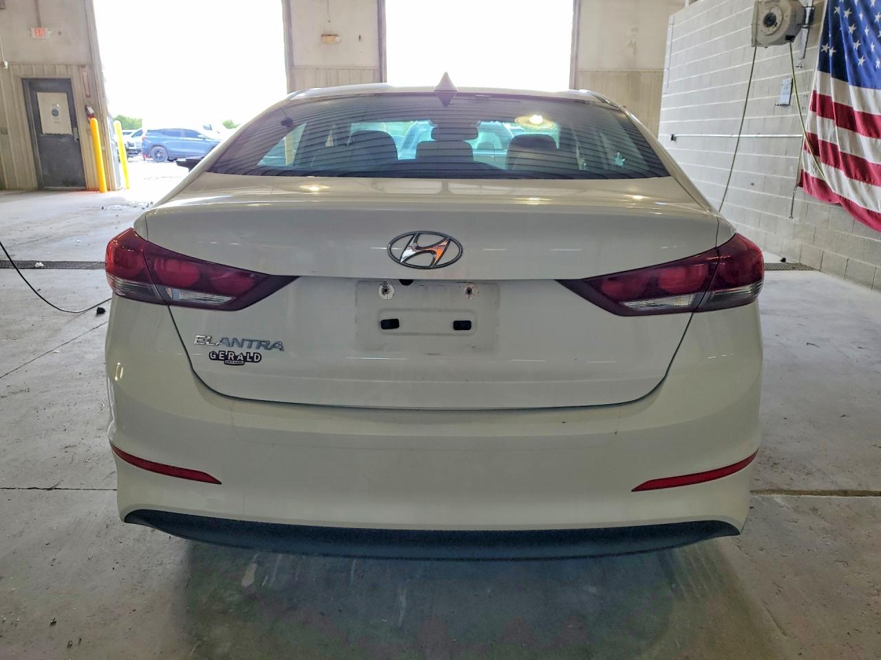 2017 HYUNDAI ELANTRA VALUE EDITION photo 16