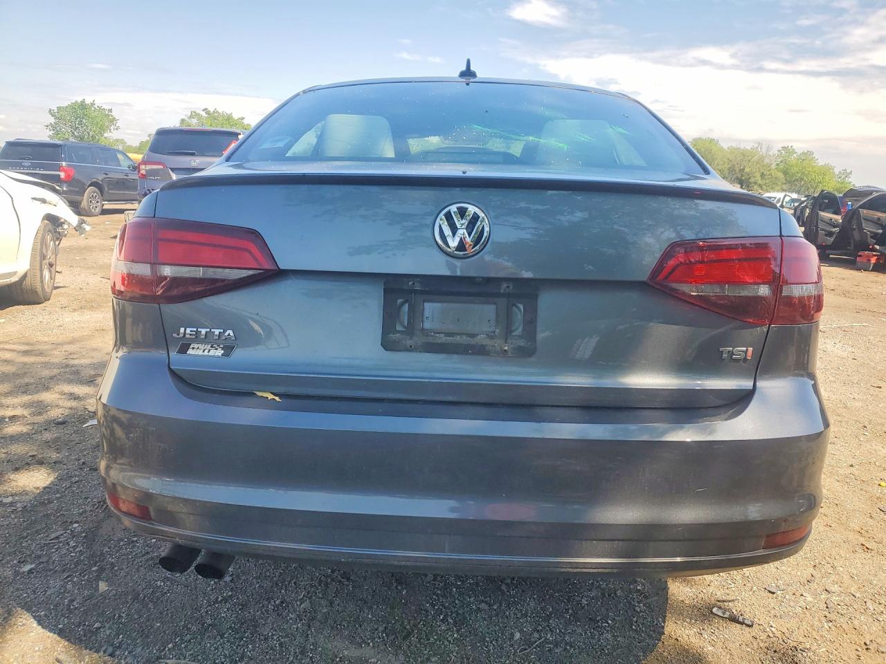 2016 VOLKSWAGEN JETTA SPORT photo 6