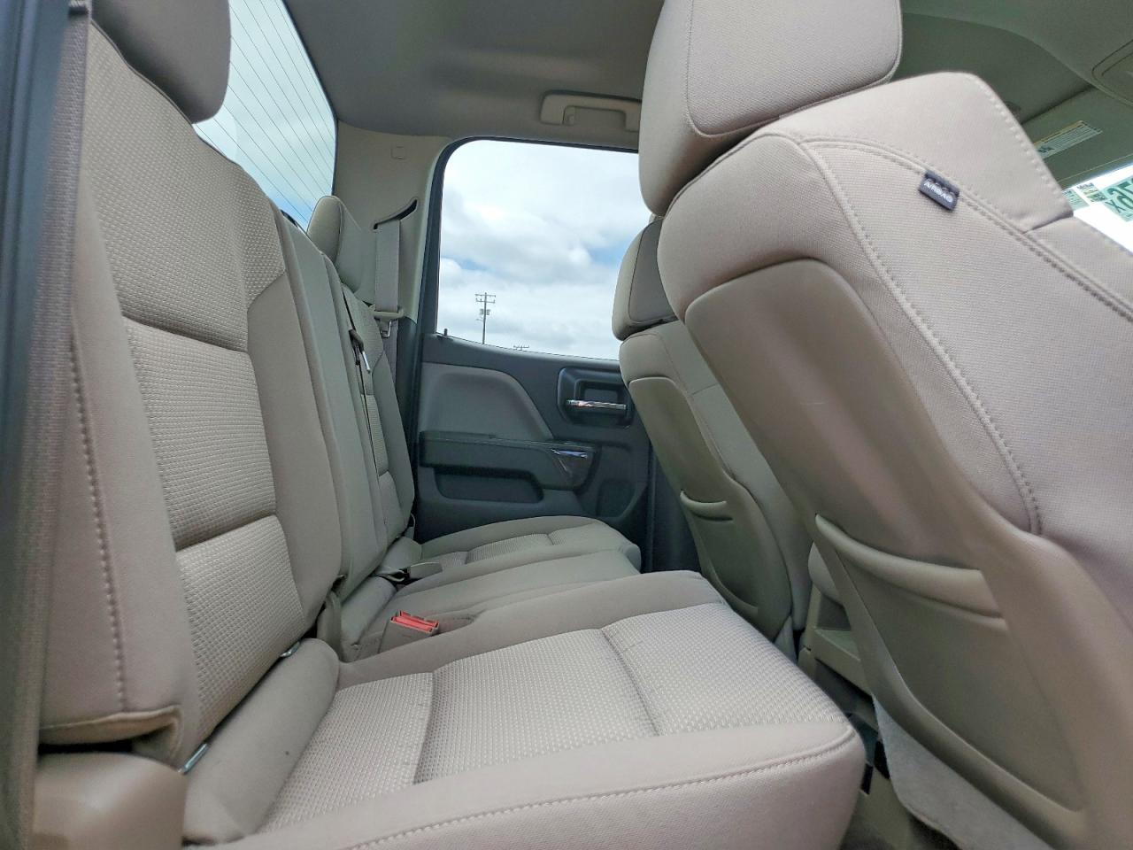 2015 CHEVROLET SILVERADO C1500 LT photo 10