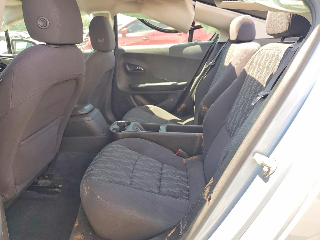 2014 CHEVROLET VOLT photo 28