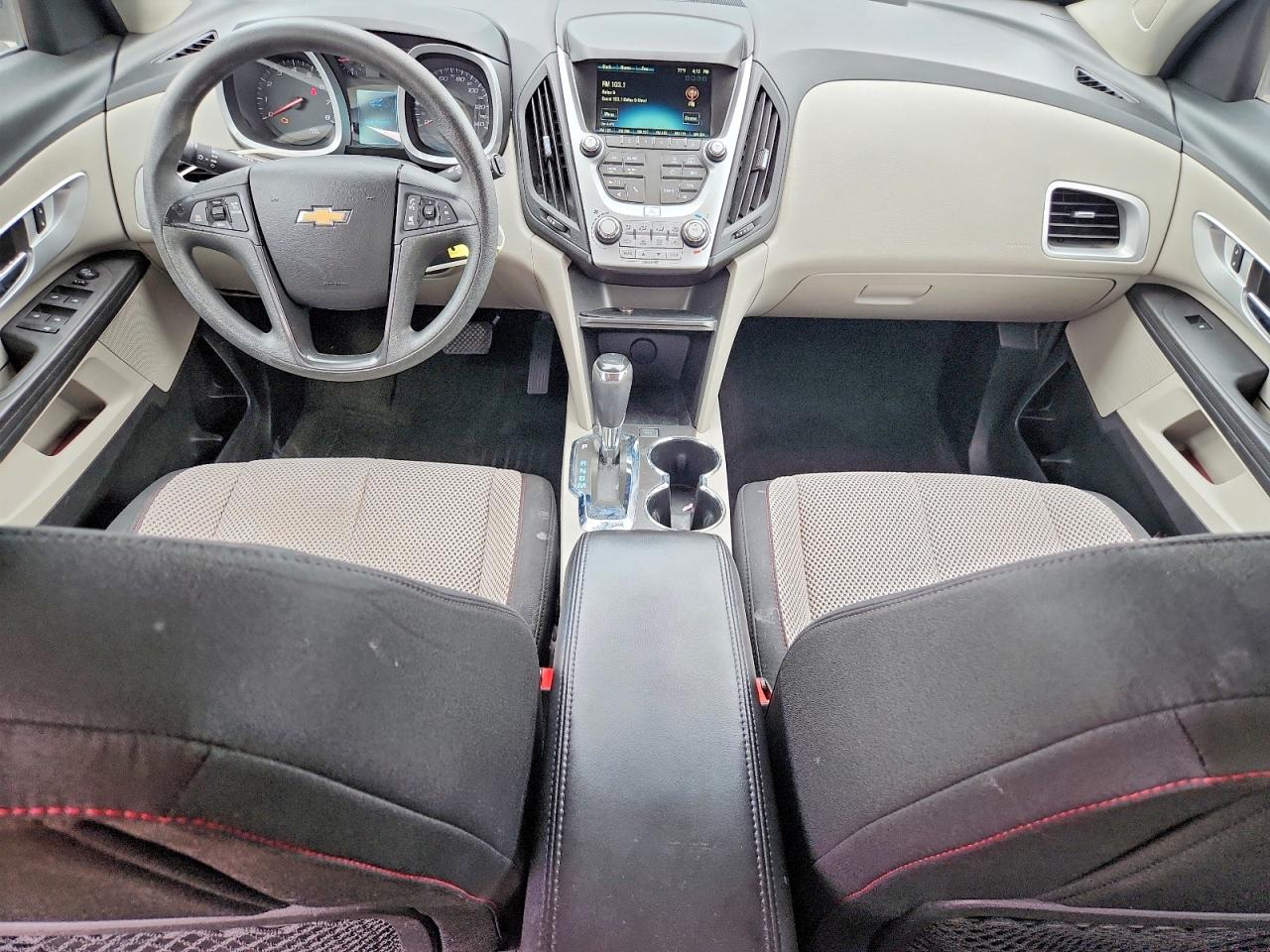 2017 CHEVROLET EQUINOX LS photo 15