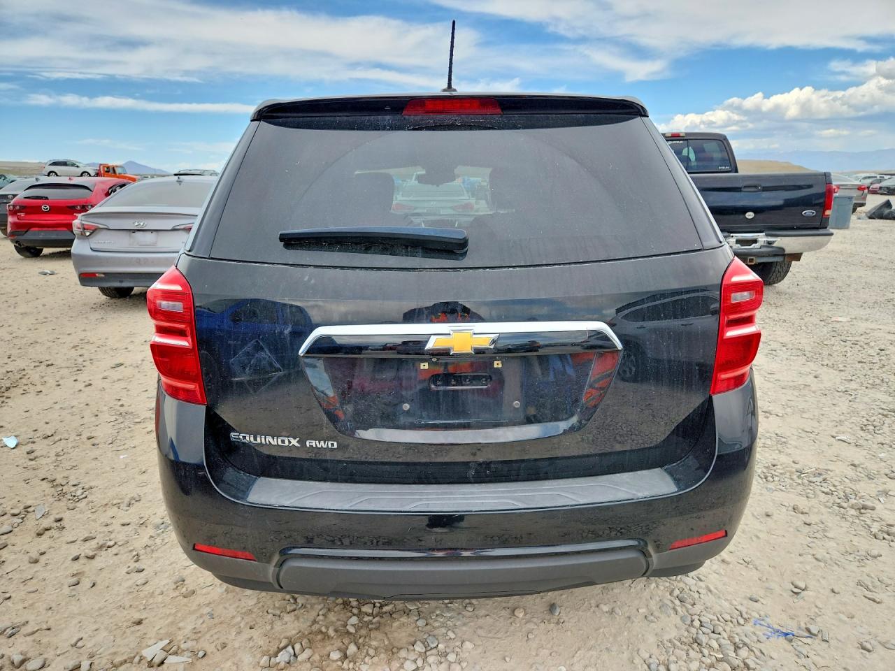 2017 CHEVROLET EQUINOX LS photo 11