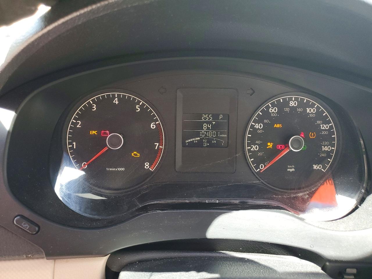 2011 VOLKSWAGEN JETTA SE photo 25