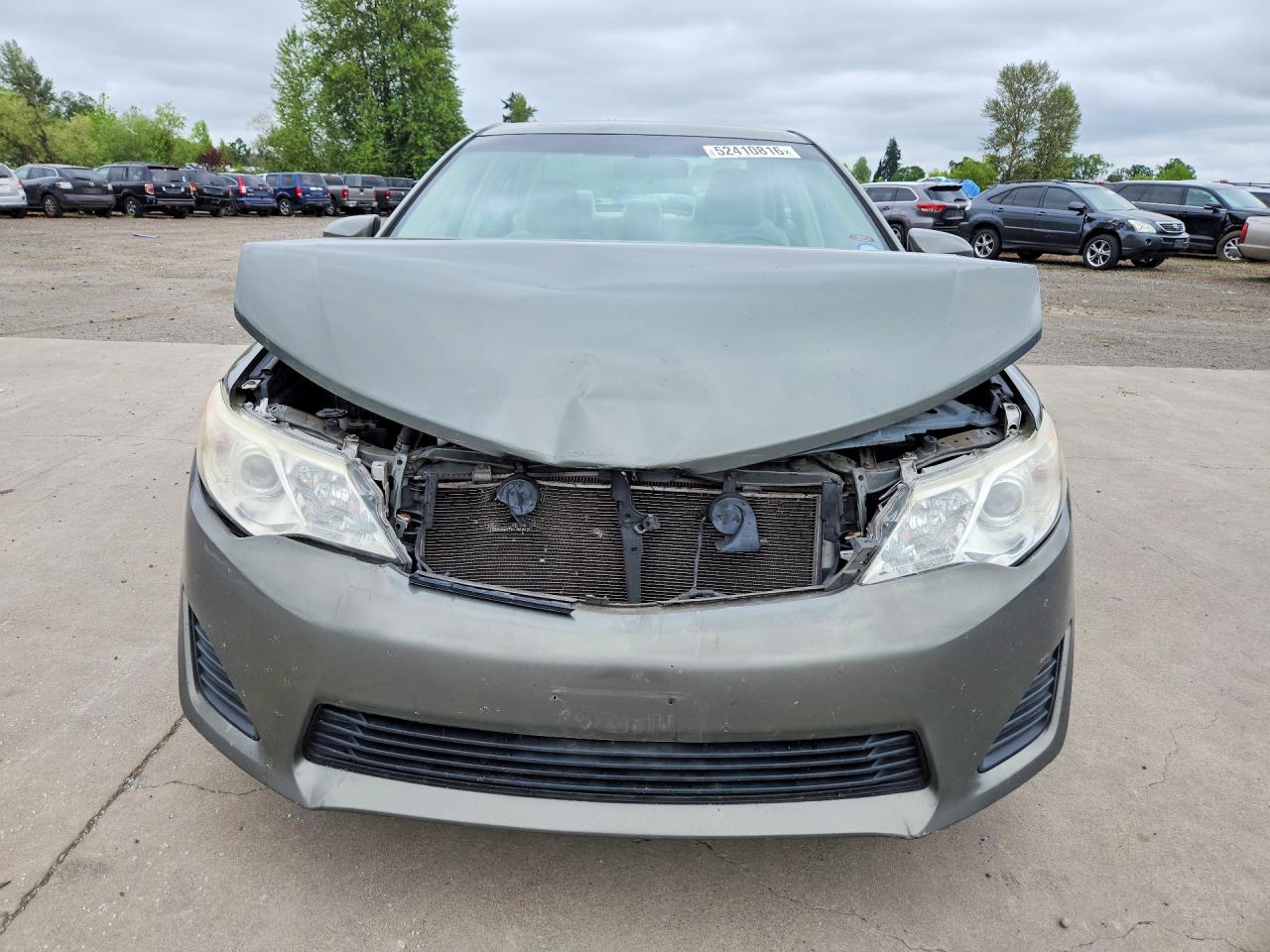 2013 TOYOTA CAMRY L photo 9