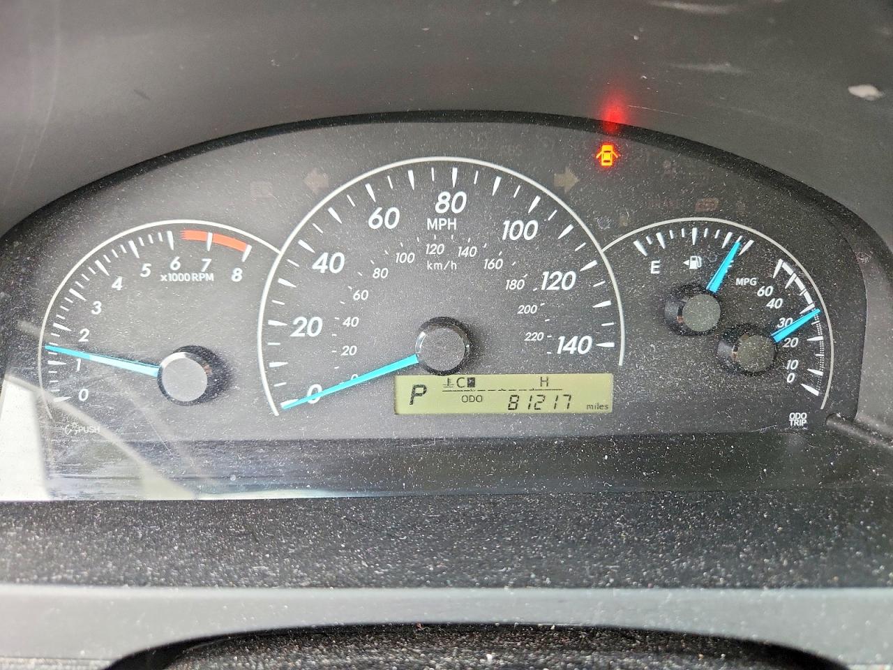 2013 TOYOTA CAMRY L photo 17