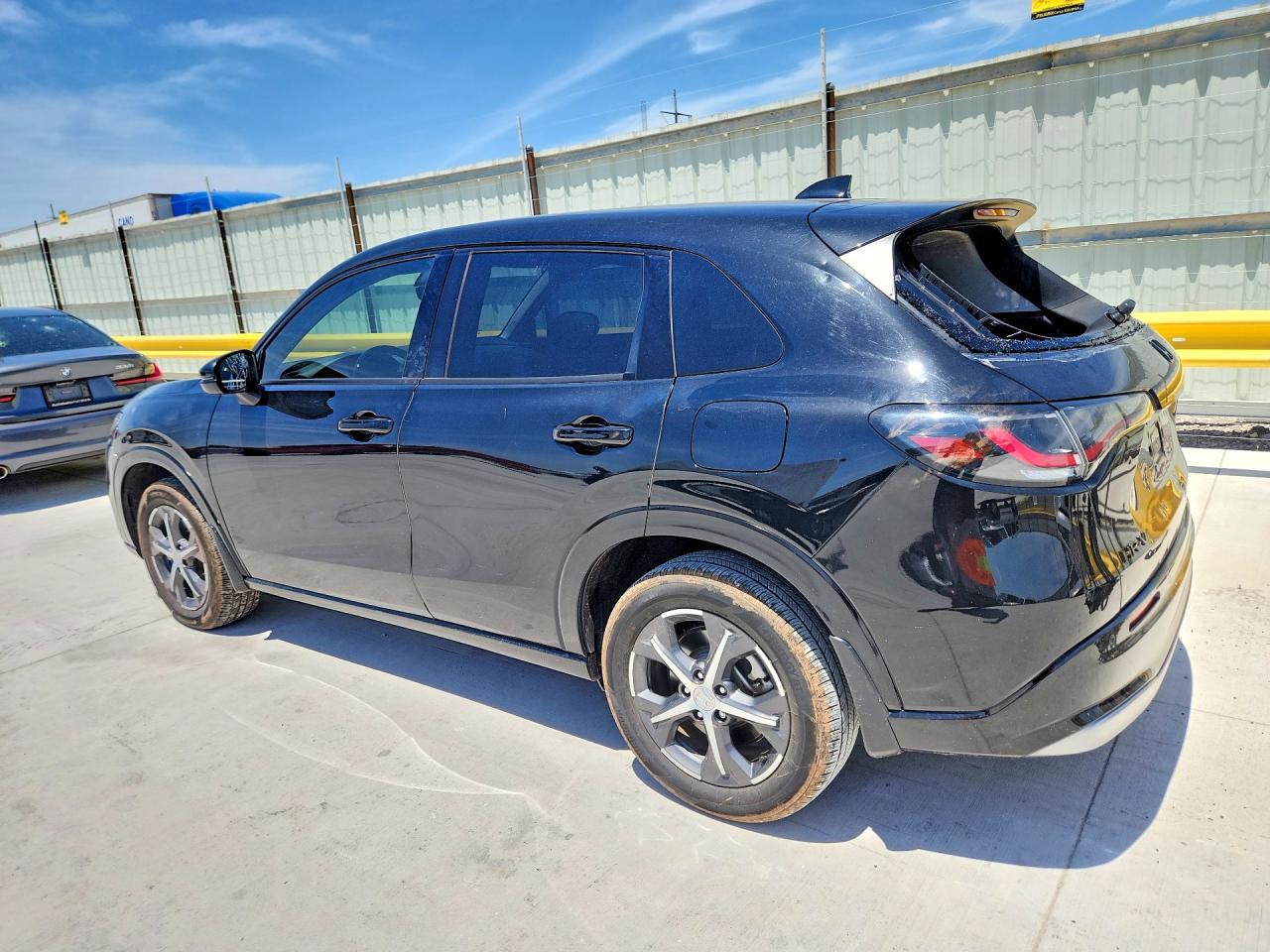 2024 HONDA HR-V EXL photo 3