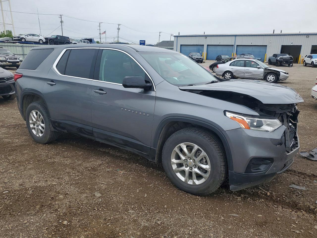 2020 CHEVROLET TRAVERSE LS photo 7