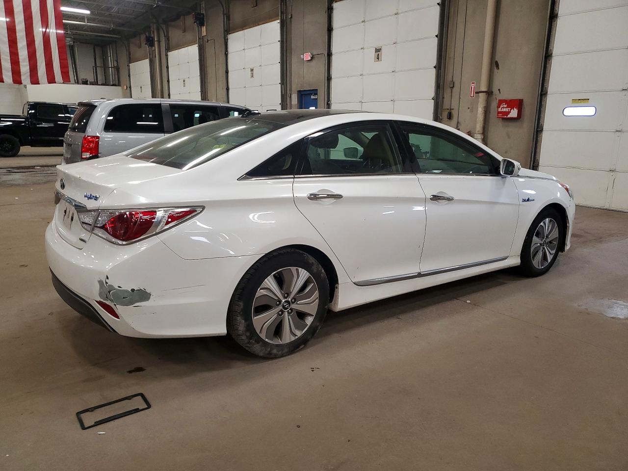 2013 HYUNDAI SONATA HYBRID photo 5