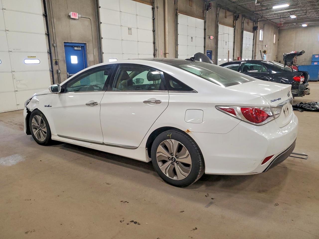 2013 HYUNDAI SONATA HYBRID photo 3