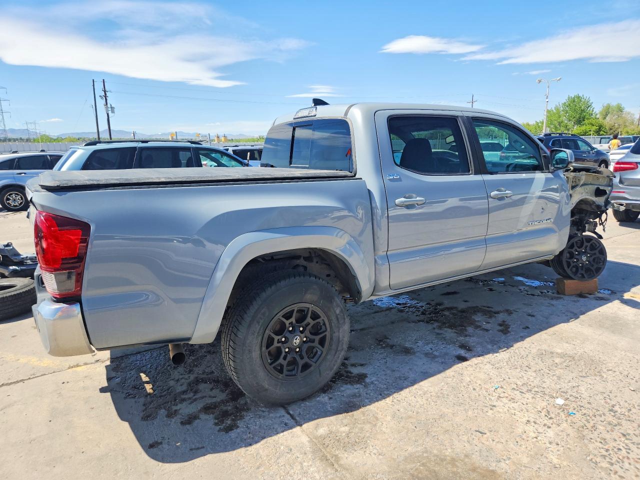 2019 TOYOTA TACOMA SR5 V6 photo 5