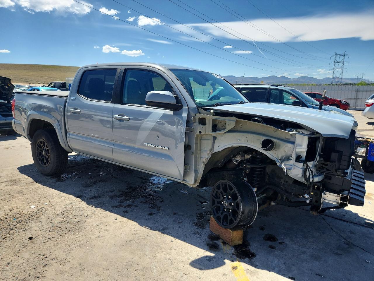 2019 TOYOTA TACOMA SR5 V6 photo 7