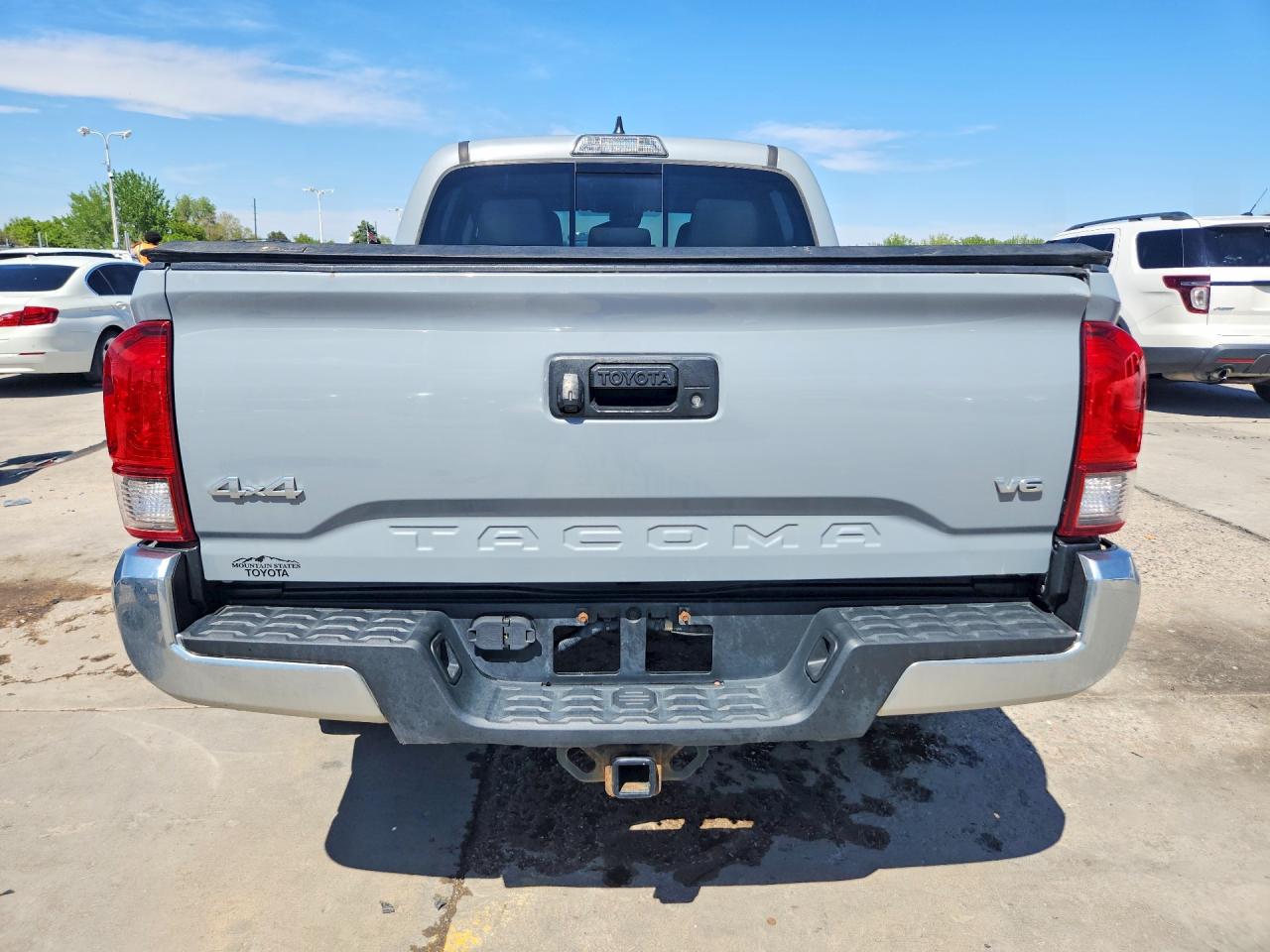 2019 TOYOTA TACOMA SR5 V6 photo 11