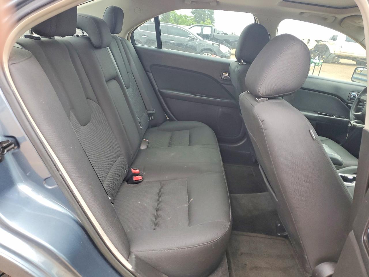 2012 FORD FUSION SE photo 10