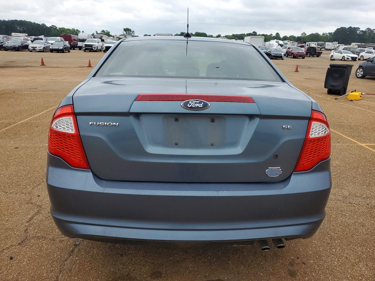 2012 FORD FUSION SE photo 6