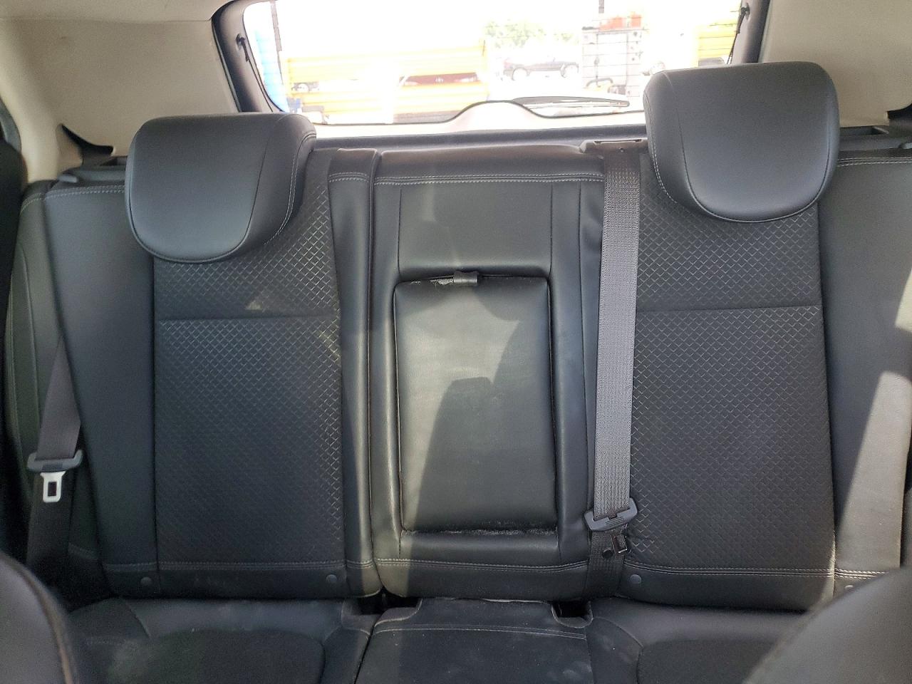 2017 BUICK ENCORE PREFERRED photo 10