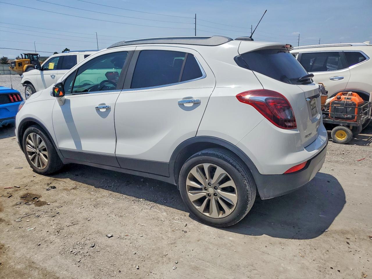 2017 BUICK ENCORE PREFERRED photo 2
