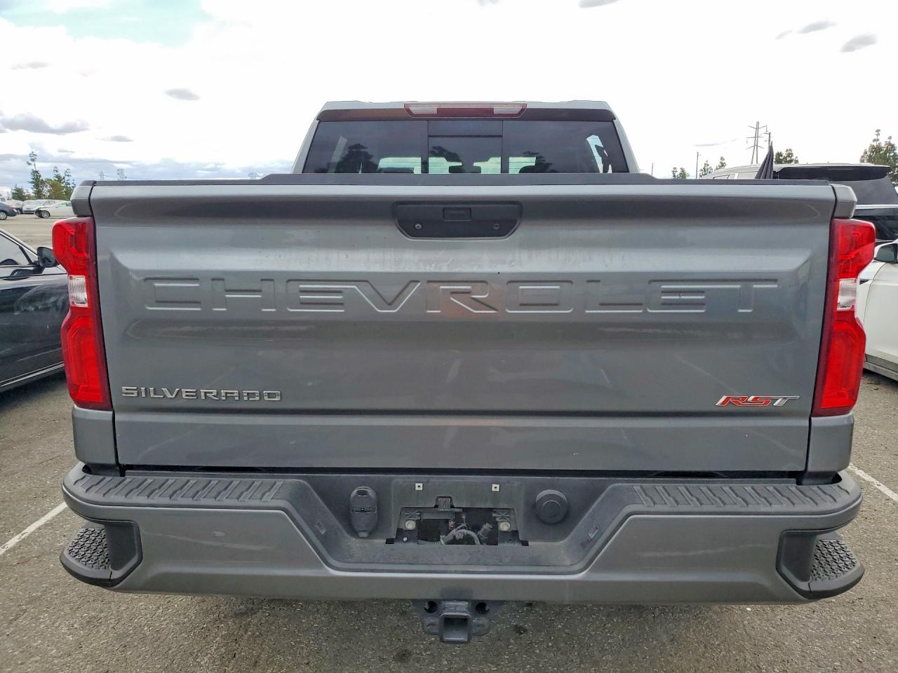 2020 CHEVROLET SILVERADO K1500 RST photo 11